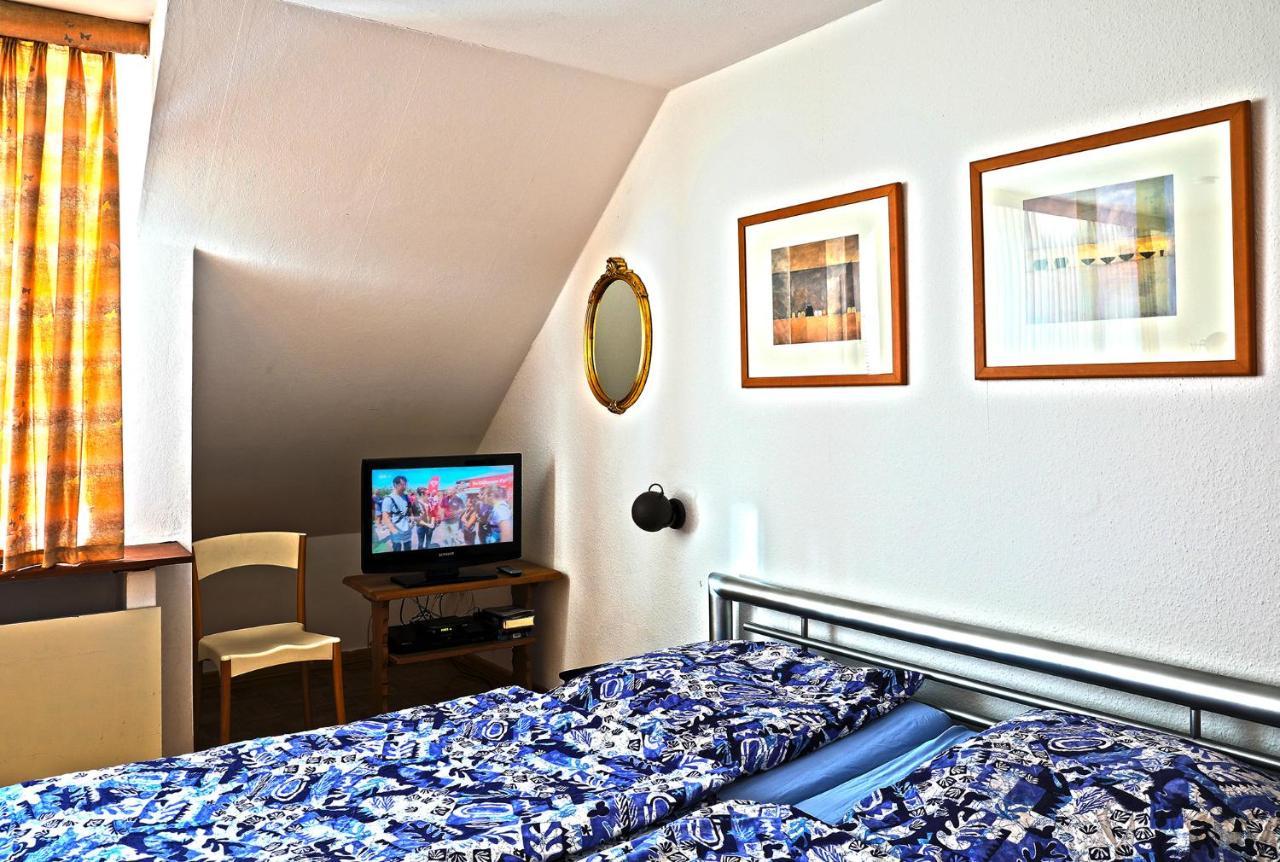 Ferienwohnung Bei Stadthagen Mit Wlan Und Waschmaschine Niedernwohren Exterior photo